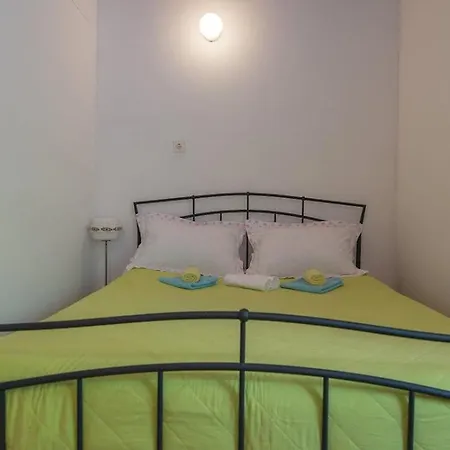 Loredana A2 Veli Losinj