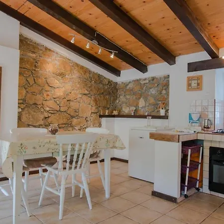 Loredana A2 Veli Losinj