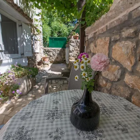 Апартаменты Loredana A2 *