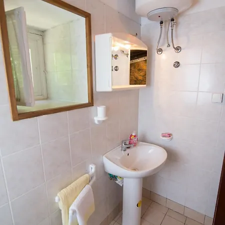 Loredana A2 דירה וולי לוסיניי